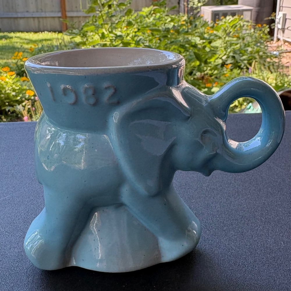 Frankoma Pottery 1982 GOP Elephant Mug Light Blue Glazed Political Memorabilia